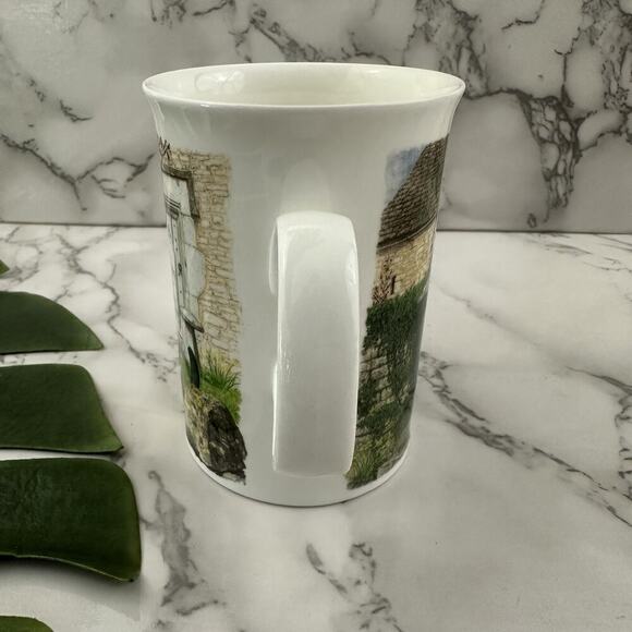 Dunoon Bone China Farmyard Cats Richard Parlis Coffee Mug Tuxedo White Cup - Picture 4 of 6